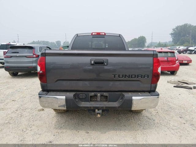 2017 TOYOTA TUNDRA SR5 5.7L V8 15
