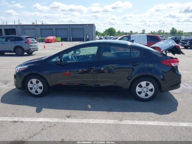 2017 KIA FORTE LX 14