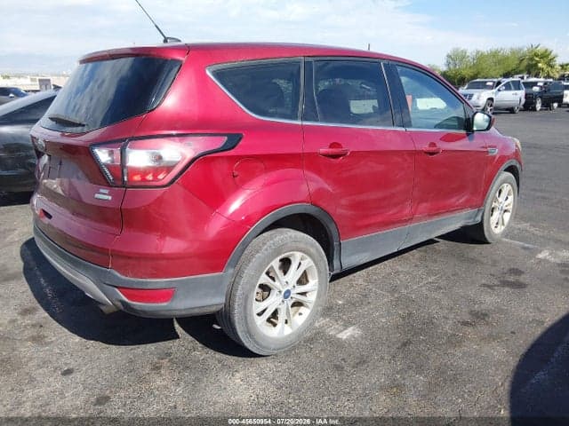 2017 FORD ESCAPE SE 3