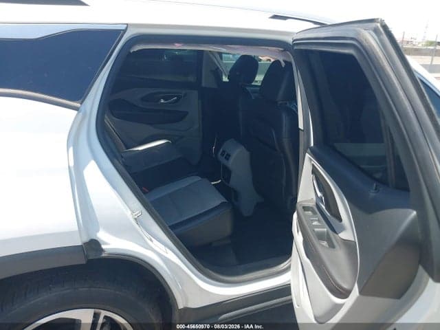 2019 GMC TERRAIN SLT 8
