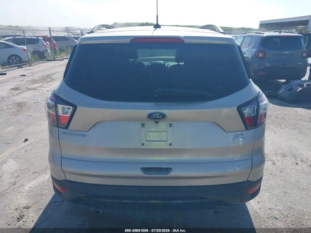 2017 FORD ESCAPE SE 16