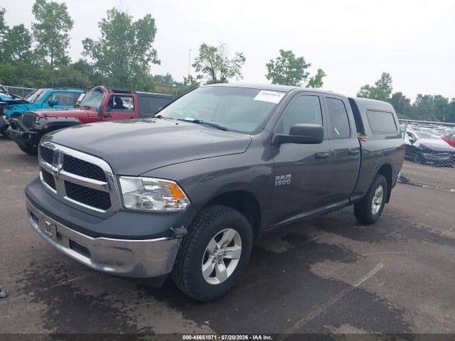 2018 RAM 1500 ST 2