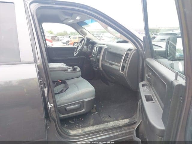 2018 RAM 1500 ST 5