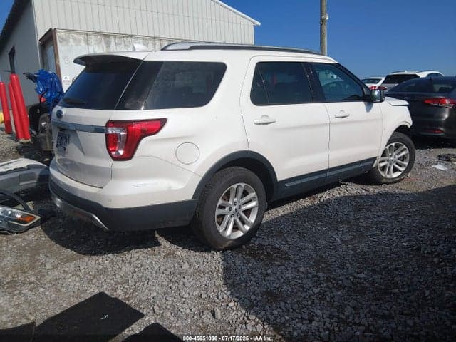 2017 FORD EXPLORER XLT 4