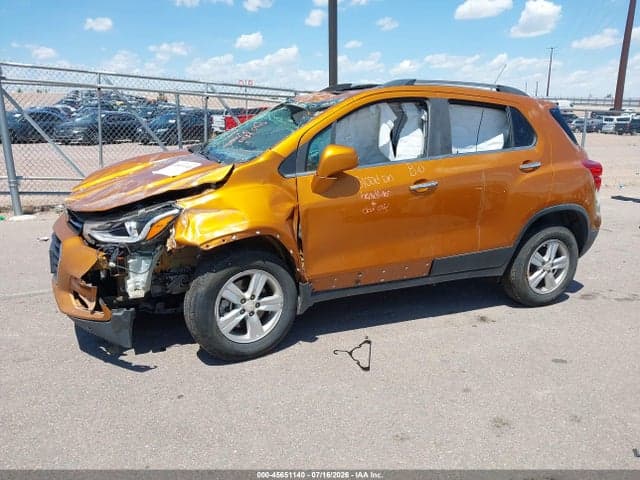 2017 CHEVROLET TRAX LT 2