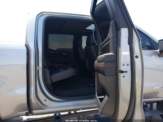 2023 GMC SIERRA 1500 AT4 8
