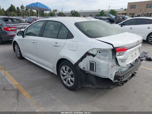 2022 TOYOTA COROLLA LE 3