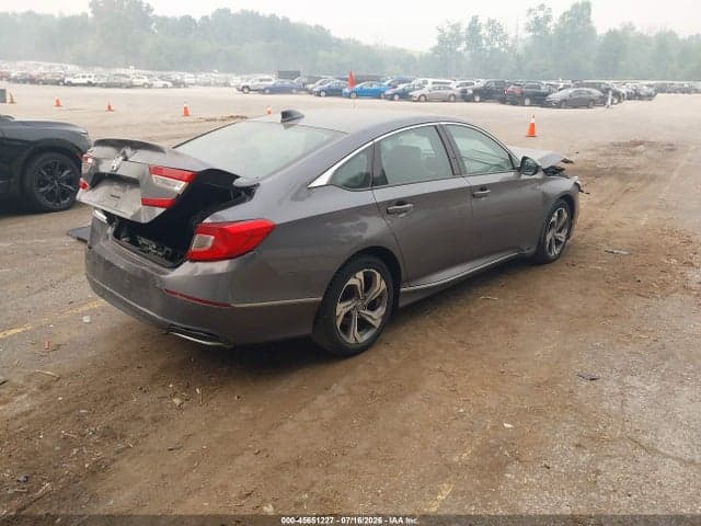 2018 HONDA ACCORD EX-L 4