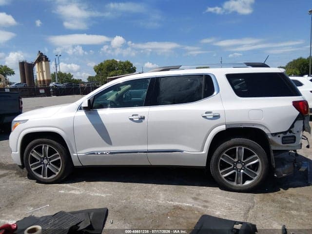 2018 GMC ACADIA DENALI 15