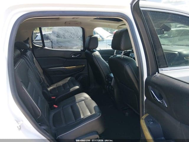 2018 GMC ACADIA DENALI 8