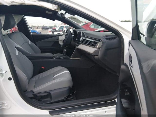 2026 TOYOTA CAMRY SE 5