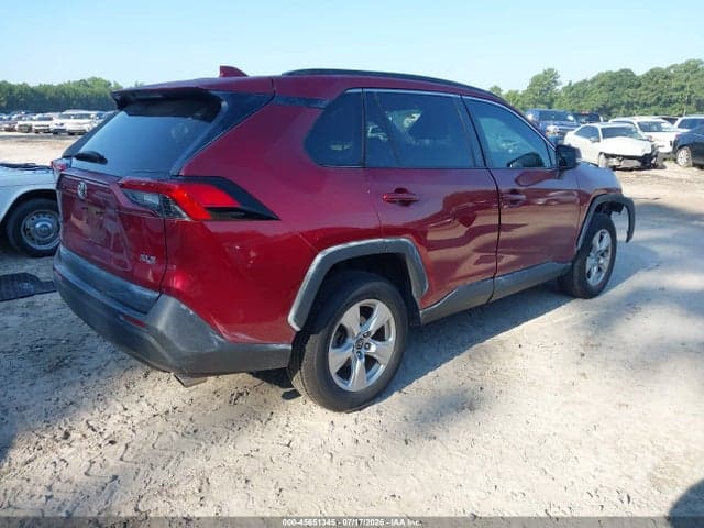 2021 TOYOTA RAV4 XLE 4