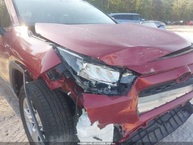 2021 TOYOTA RAV4 XLE 6