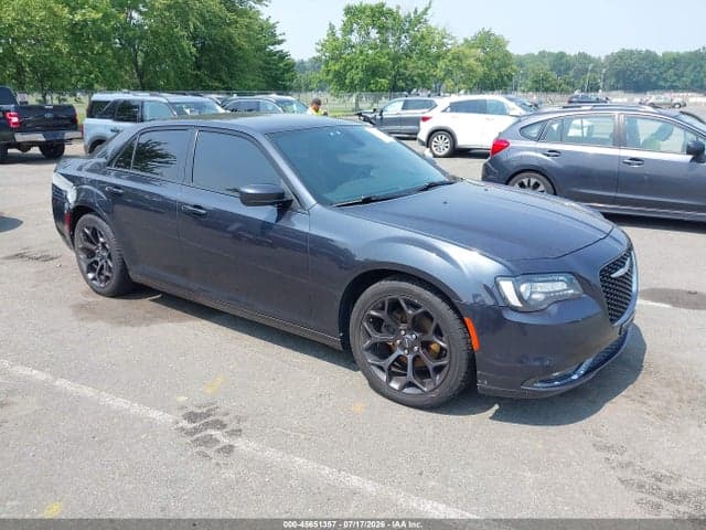 2019 CHRYSLER 300