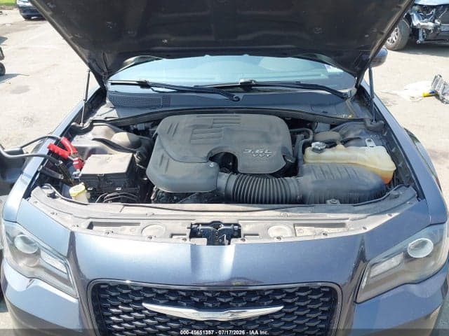 2019 CHRYSLER 300 10