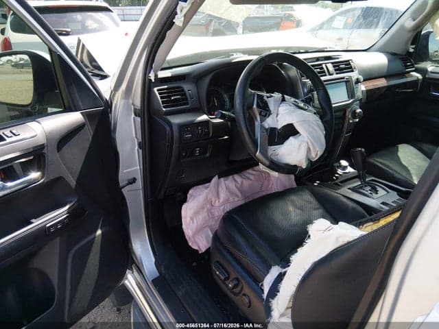 2017 TOYOTA 4RUNNER LIMITED 18