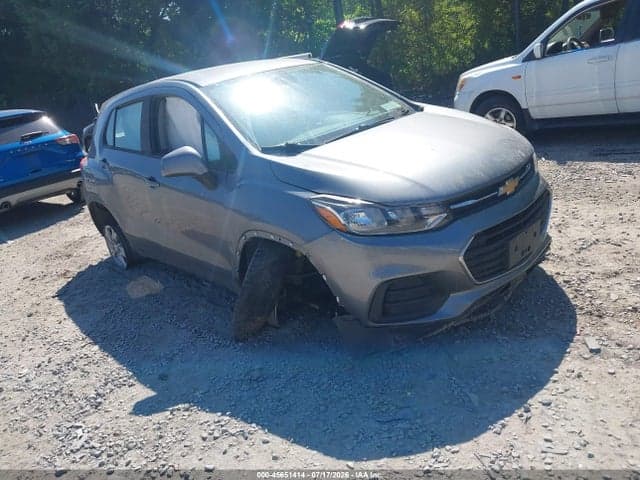 2020 CHEVROLET TRAX AWD LS - 1