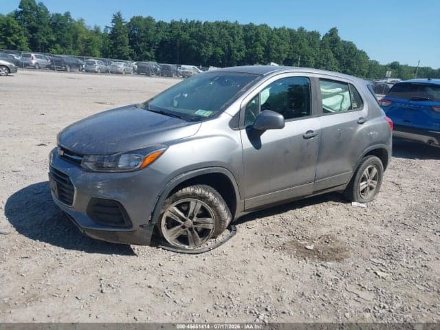 2020 CHEVROLET TRAX AWD LS 2
