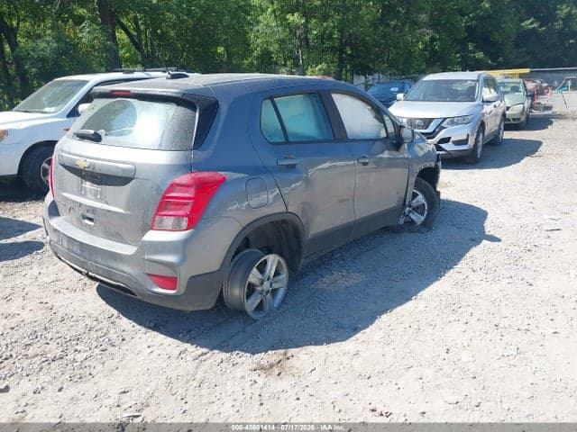 2020 CHEVROLET TRAX AWD LS 4
