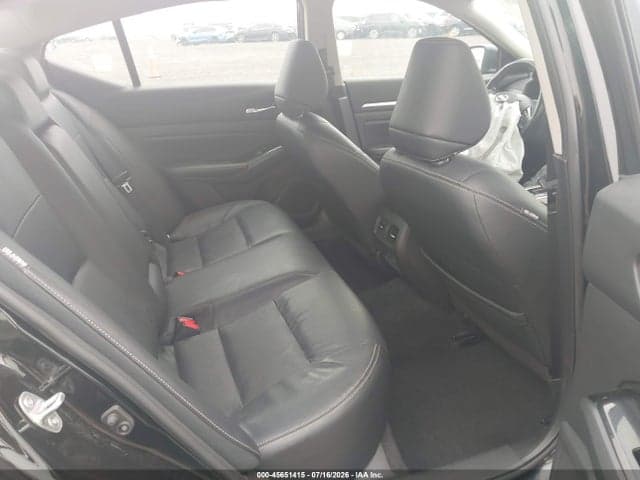 2024 NISSAN ALTIMA SL FWD 8