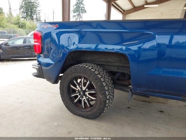 2017 CHEVROLET SILVERADO 1500 LT 6