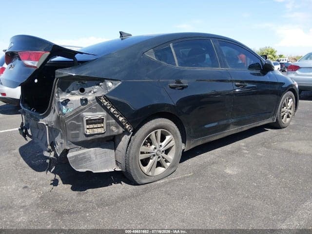 2018 HYUNDAI ELANTRA SEL 4