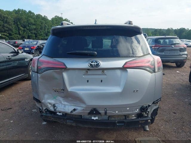 2018 TOYOTA RAV4 LE 17