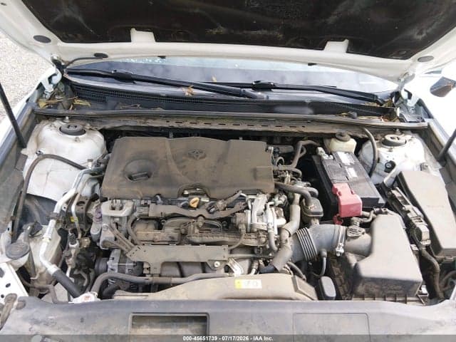 2018 TOYOTA CAMRY SE 11