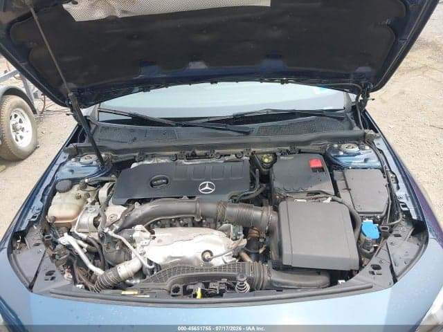 2020 MERCEDES-BENZ CLA 250 4MATIC 10