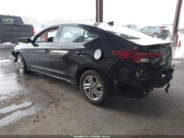 2020 HYUNDAI ELANTRA SEL 3