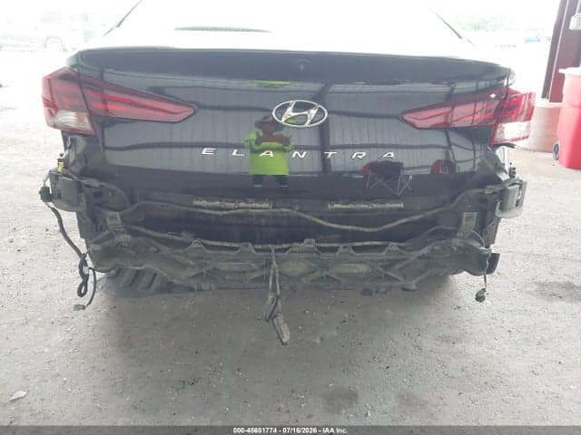 2020 HYUNDAI ELANTRA SEL 6