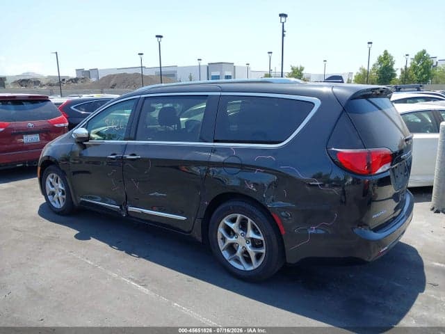 2018 CHRYSLER PACIFICA LIMITED 6