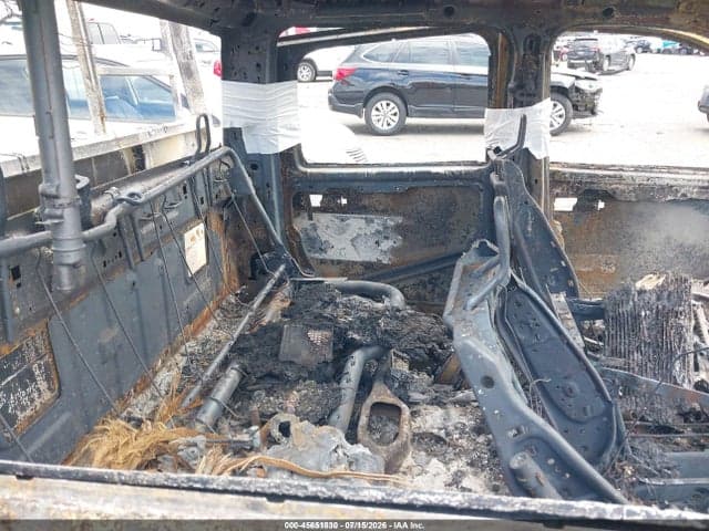 2017 RAM 3500 TRADESMAN 4X4 8' BOX 8