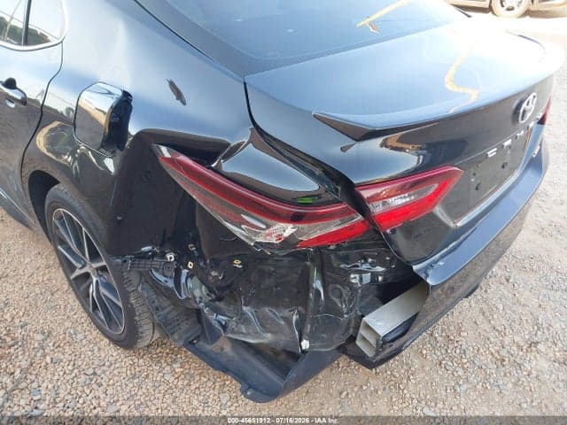 2023 TOYOTA CAMRY SE 6