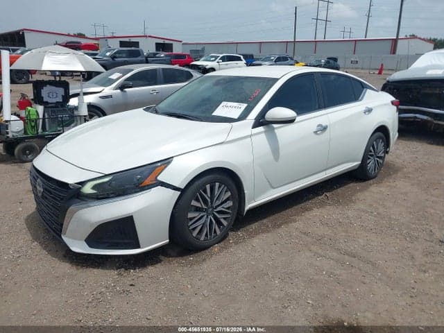 2023 NISSAN ALTIMA SV FWD 2