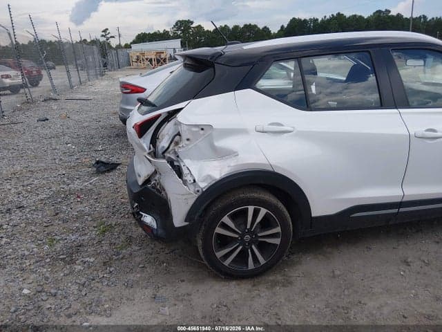 2020 NISSAN KICKS SR XTRONIC CVT 5