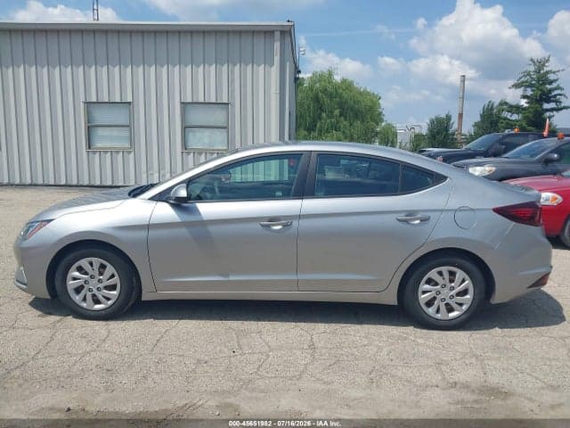 2020 HYUNDAI ELANTRA SE 15