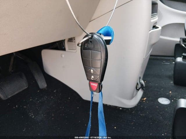 2018 DODGE GRAND CARAVAN SE 11