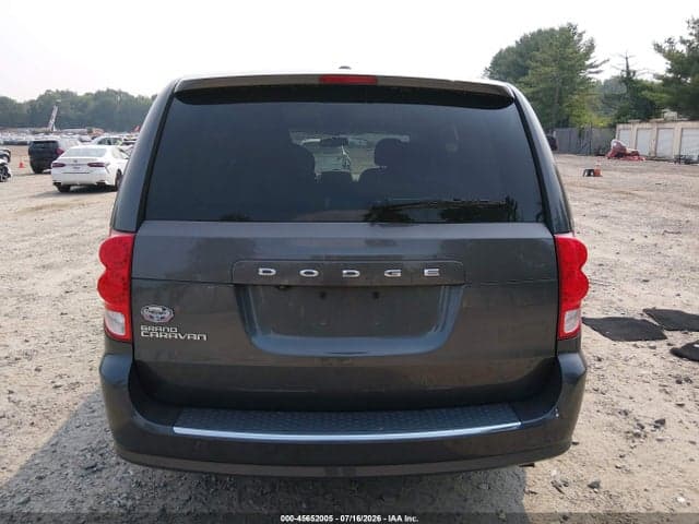 2018 DODGE GRAND CARAVAN SE 16