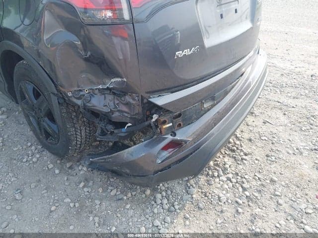2017 TOYOTA RAV4 LE 6