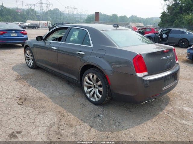 2019 CHRYSLER 300 LIMITED 3