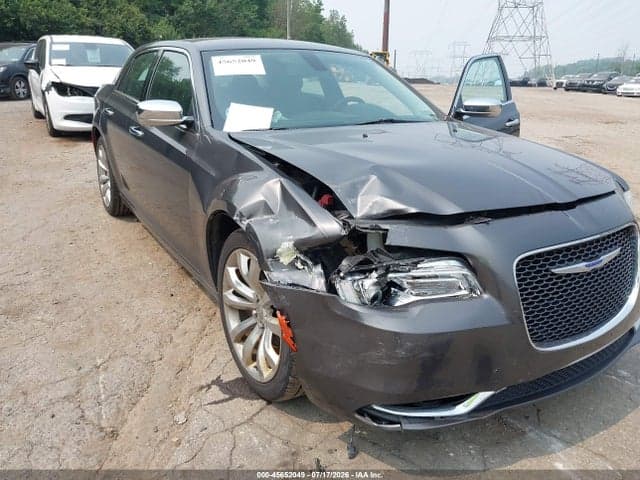 2019 CHRYSLER 300 LIMITED 6