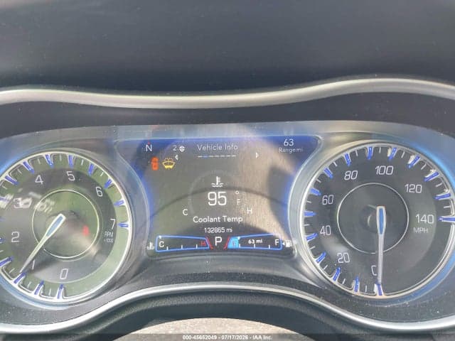 2019 CHRYSLER 300 LIMITED 7