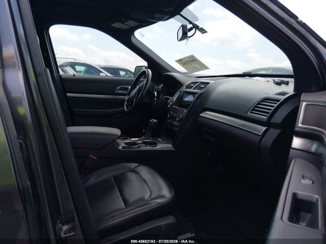 2019 FORD EXPLORER XLT 5