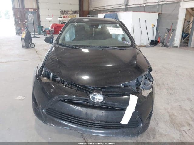 2017 TOYOTA COROLLA LE 12