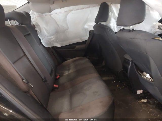 2017 TOYOTA COROLLA LE 8