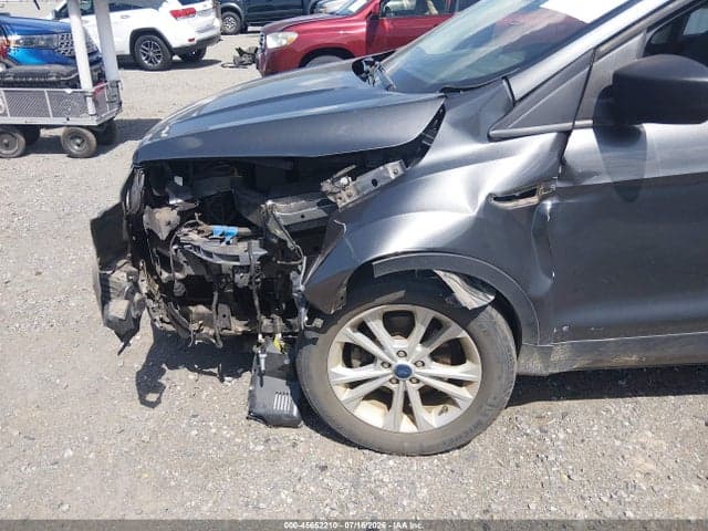 2019 FORD ESCAPE S 17
