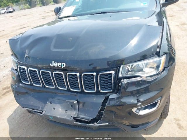 2019 JEEP GRAND CHEROKEE LAREDO E 4X4 6