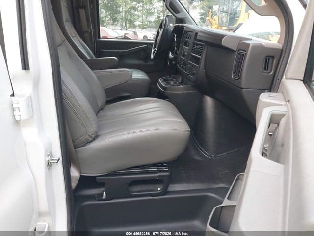 2025 CHEVROLET EXPRESS CARGO RWD 2500 REGULAR WHEELBASE WT 5