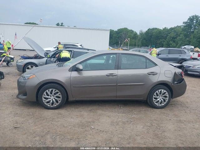 2019 TOYOTA COROLLA LE 14
